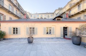 Galleria_Accademia_Torino_002